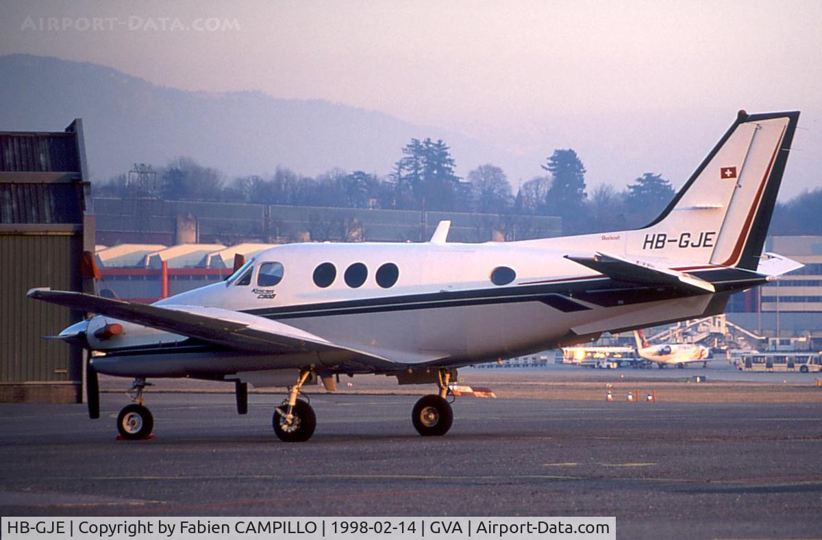 HB-GJE, 1995 Beech C90A King Air King Air C/N LJ-1391, Beech C-90A King Air LJ-1391