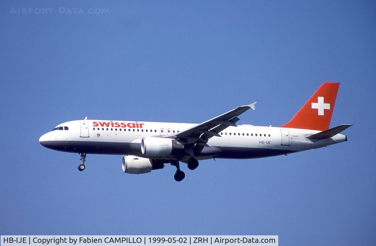HB-IJE, 1995 Airbus A320-214 C/N 559, Swissair
