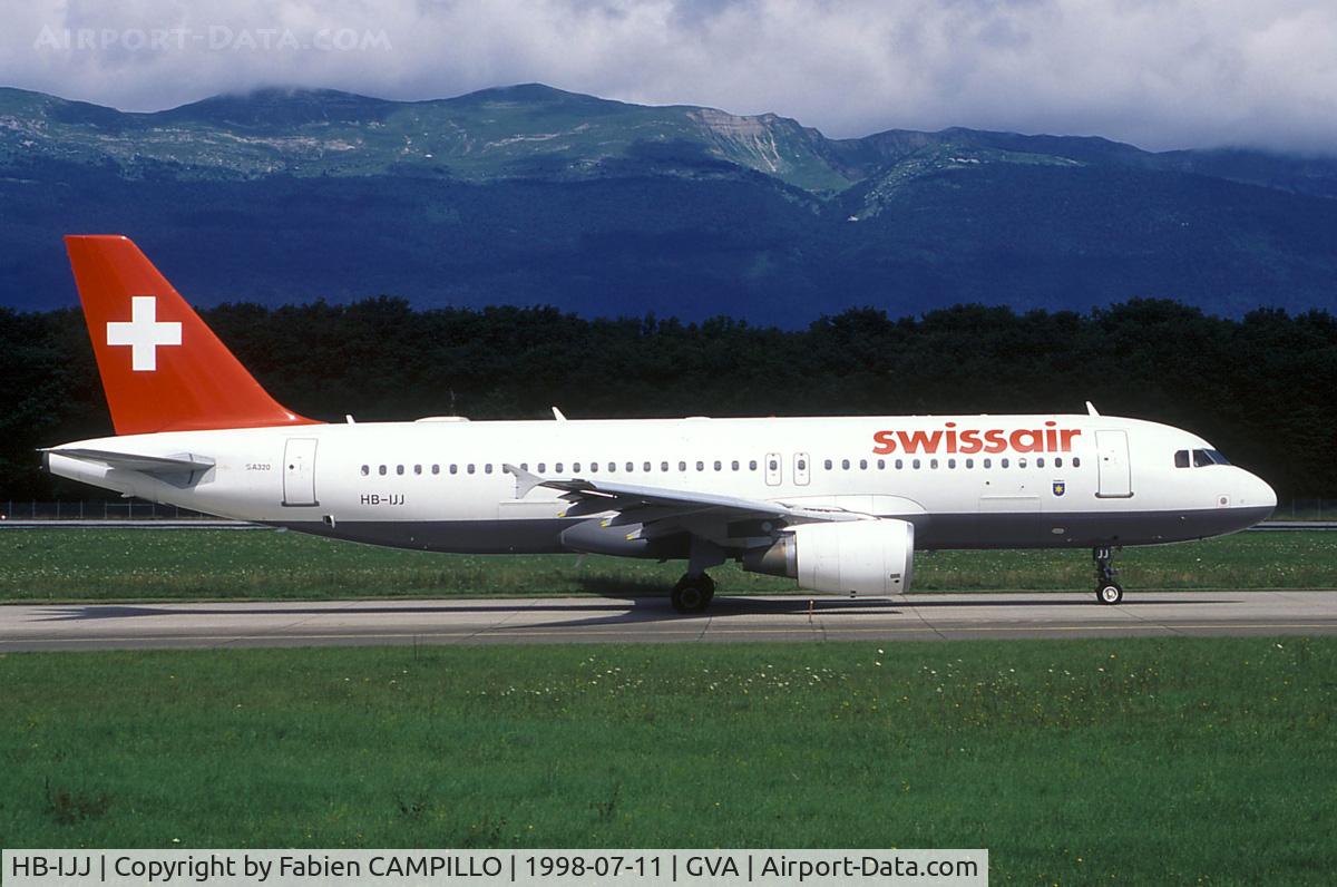 HB-IJJ, 1996 Airbus A320-214 C/N 585, Swissair