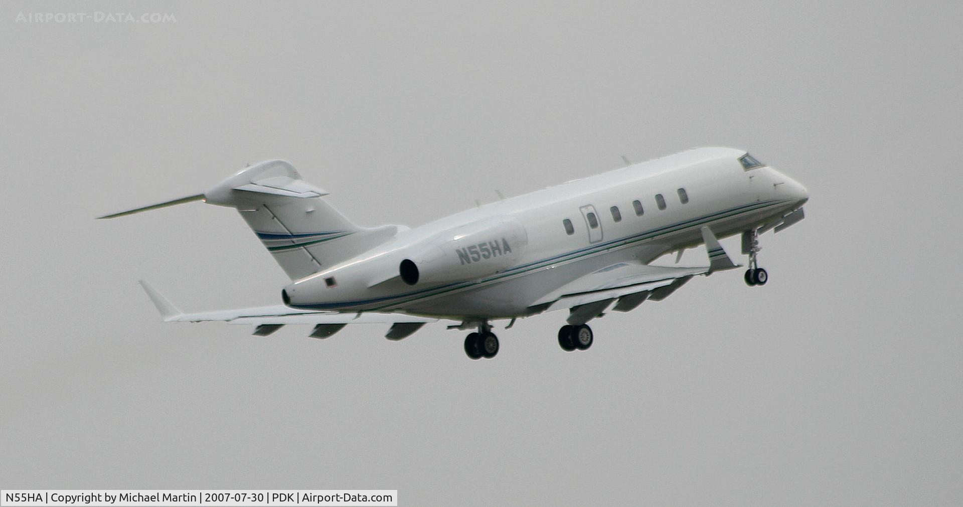 N55HA, 2006 Bombardier Challenger 300 (BD-100-1A10) C/N 20090, Departing PDK for parts unknown!
