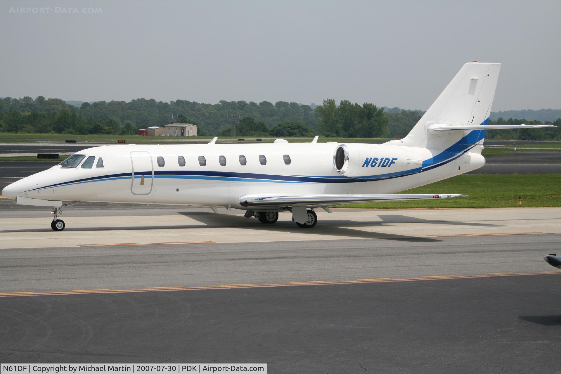 N61DF, 2005 Cessna 680 Citation Sovereign C/N 680-0012, Taxing to Epps Air Service