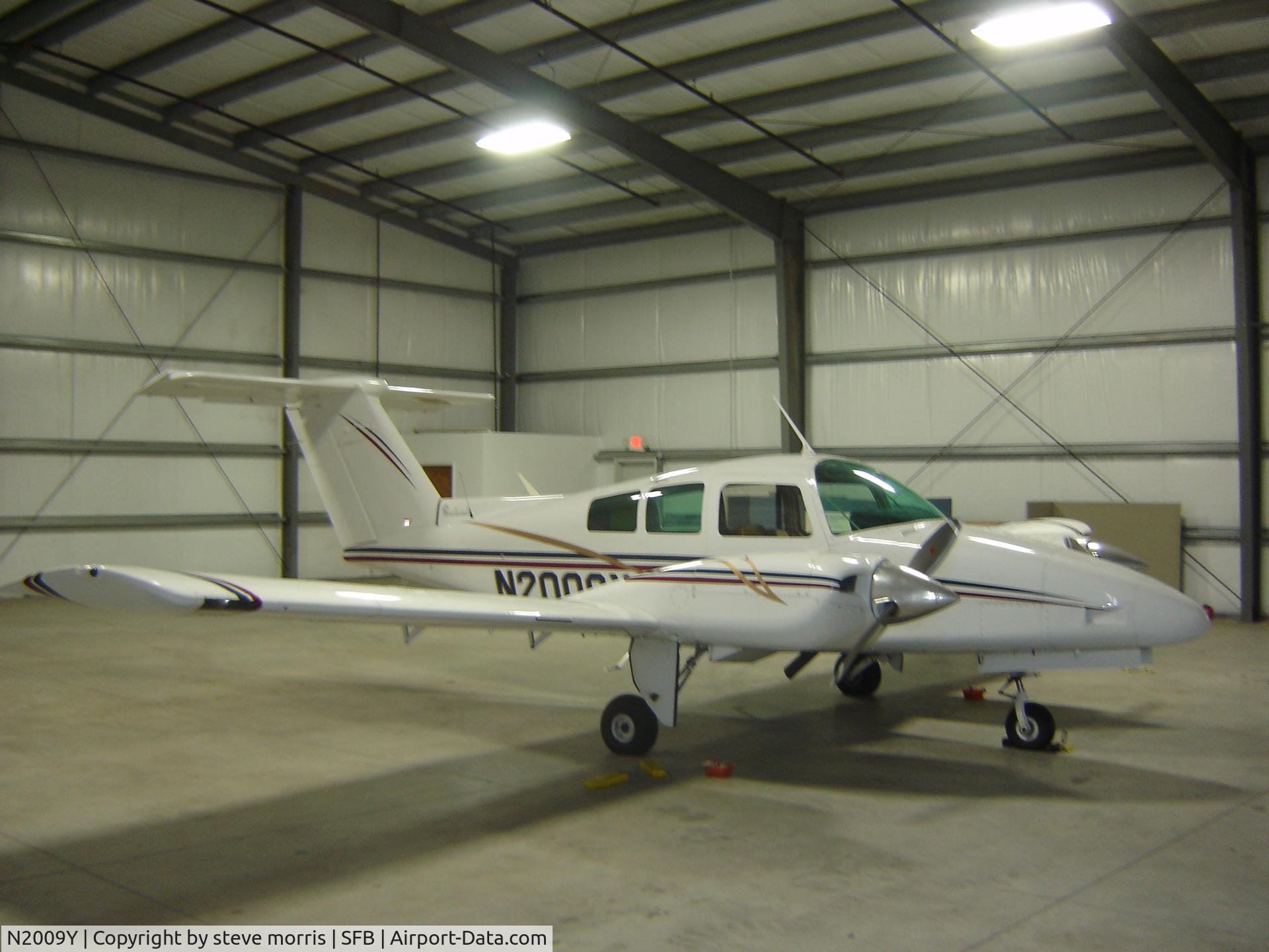 N2009Y, 1978 Beech 76 Duchess C/N ME-74, duchess 76