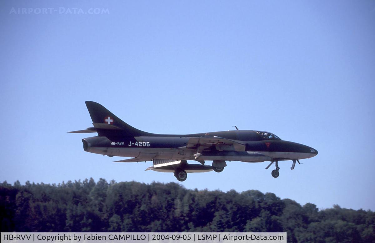 HB-RVV, 1968 Hawker Hunter T.68 C/N 41H-670841, Hunter T-Mk68 J-4206 41H670841