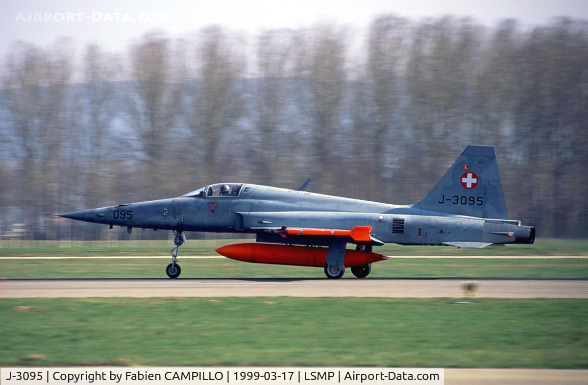J-3095, Northrop F-5F Tiger II C/N L.1095, F-5E Tiger II L-1095 81-854