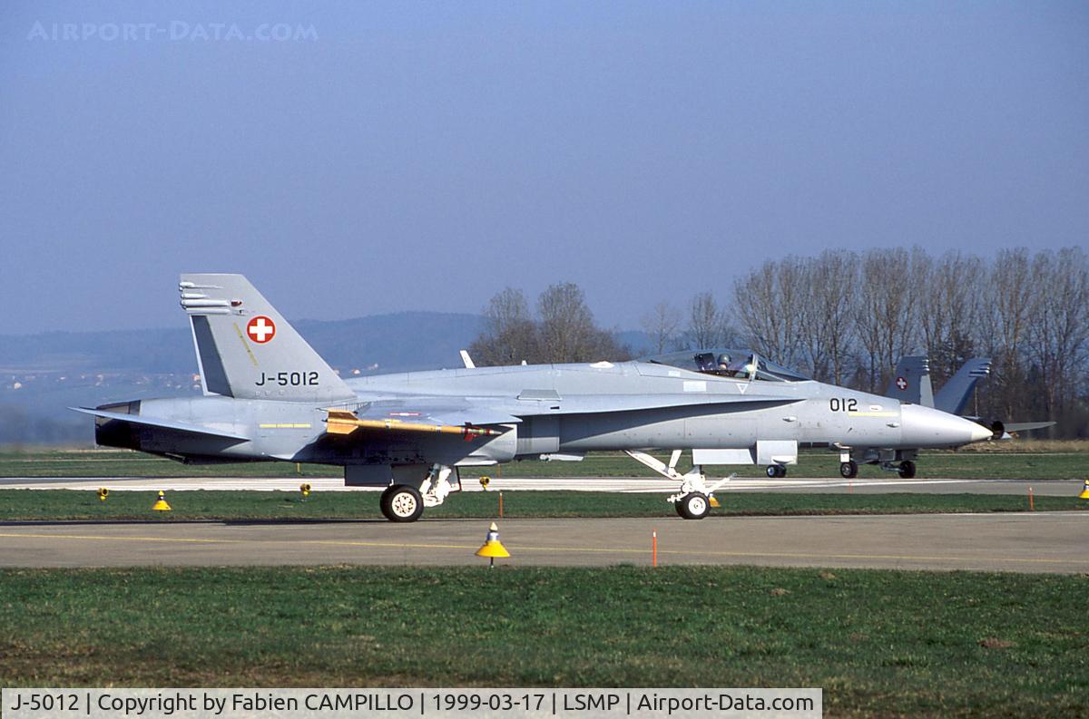 J-5012, McDonnell Douglas F/A-18C Hornet C/N 1352/SFC012, F-18C Hornet SFC10-1352