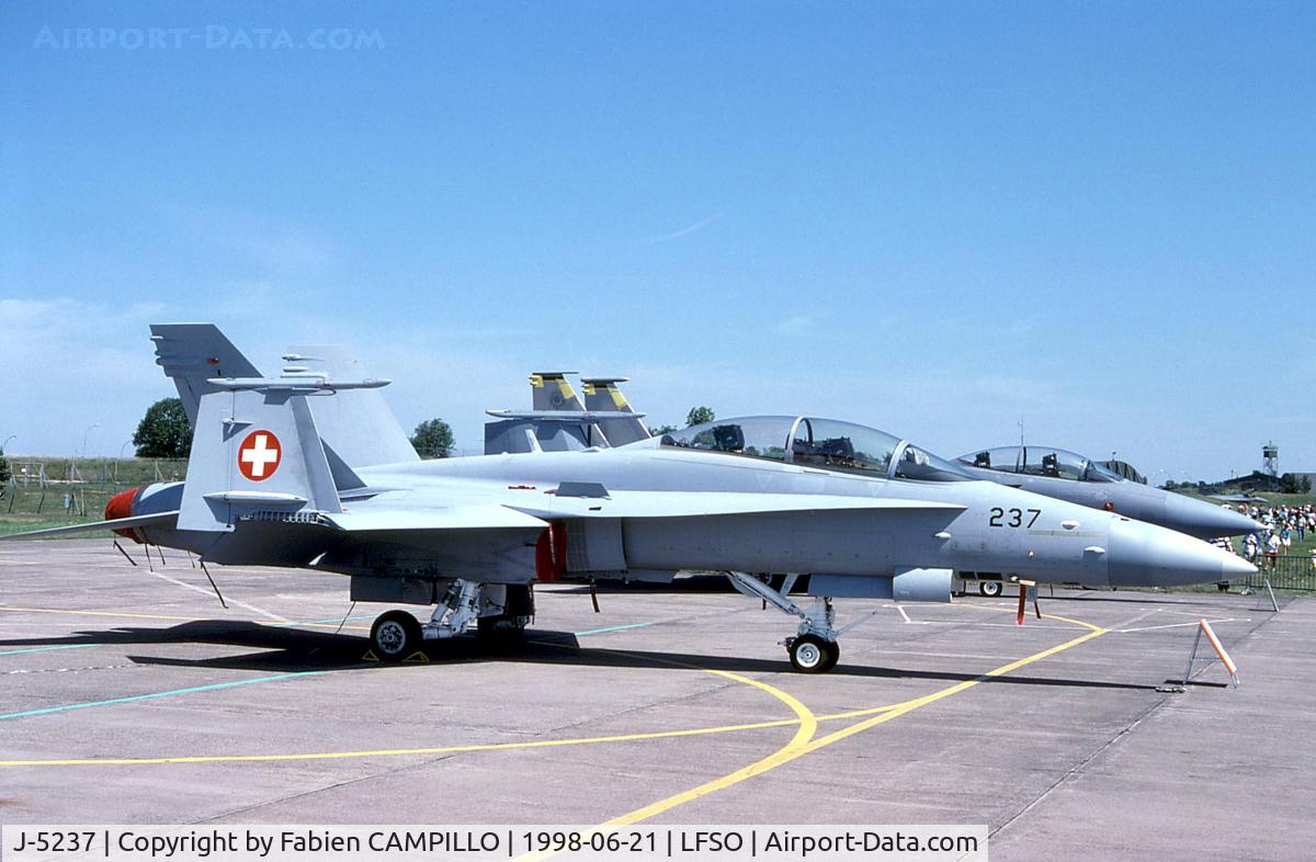 J-5237, McDonnell Douglas F/A-18D Hornet C/N 1339, F-18D Hornet SFD07-1339