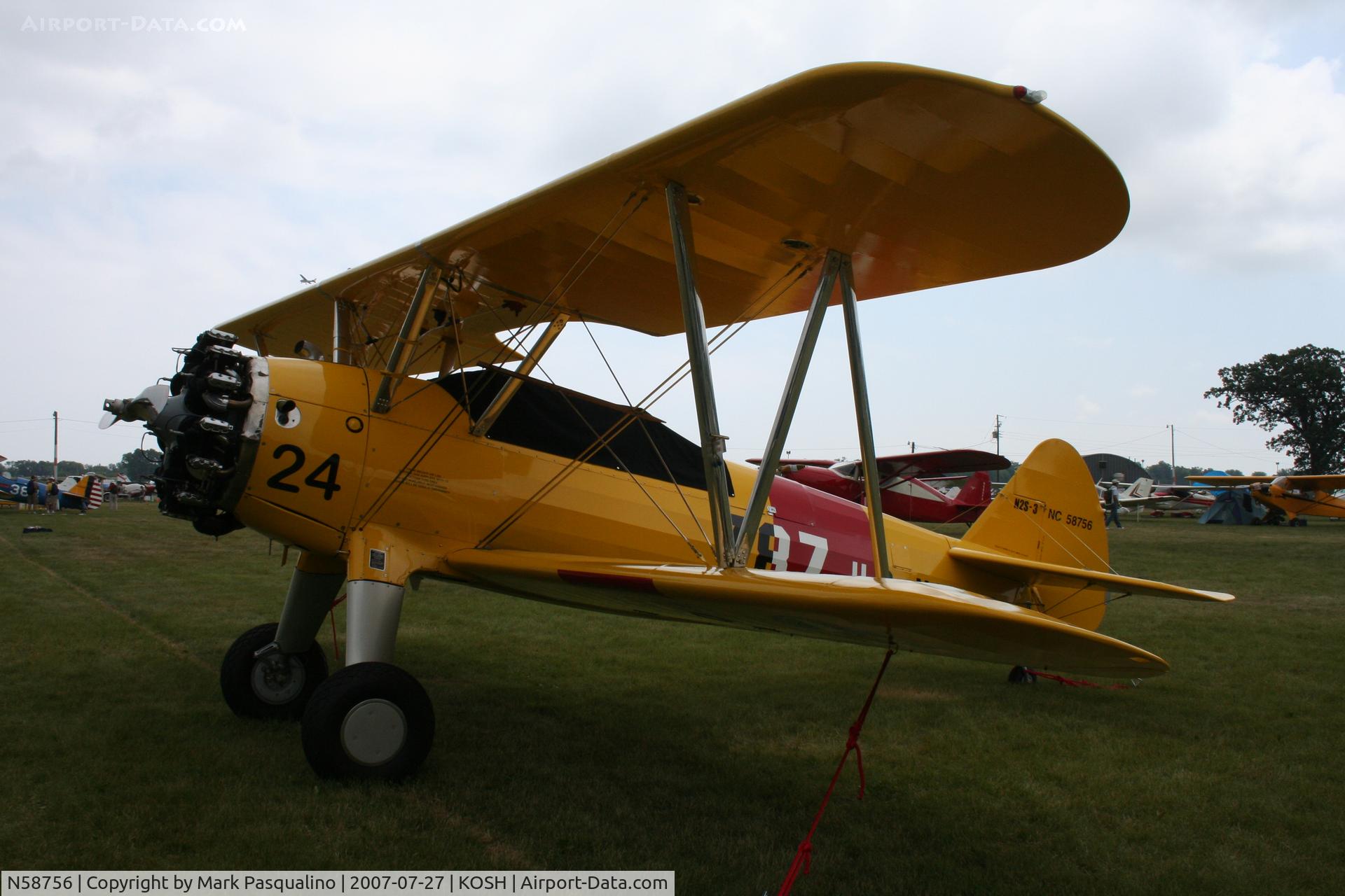 N58756, 1942 Boeing N2S-3 C/N 75-7319, Stearman