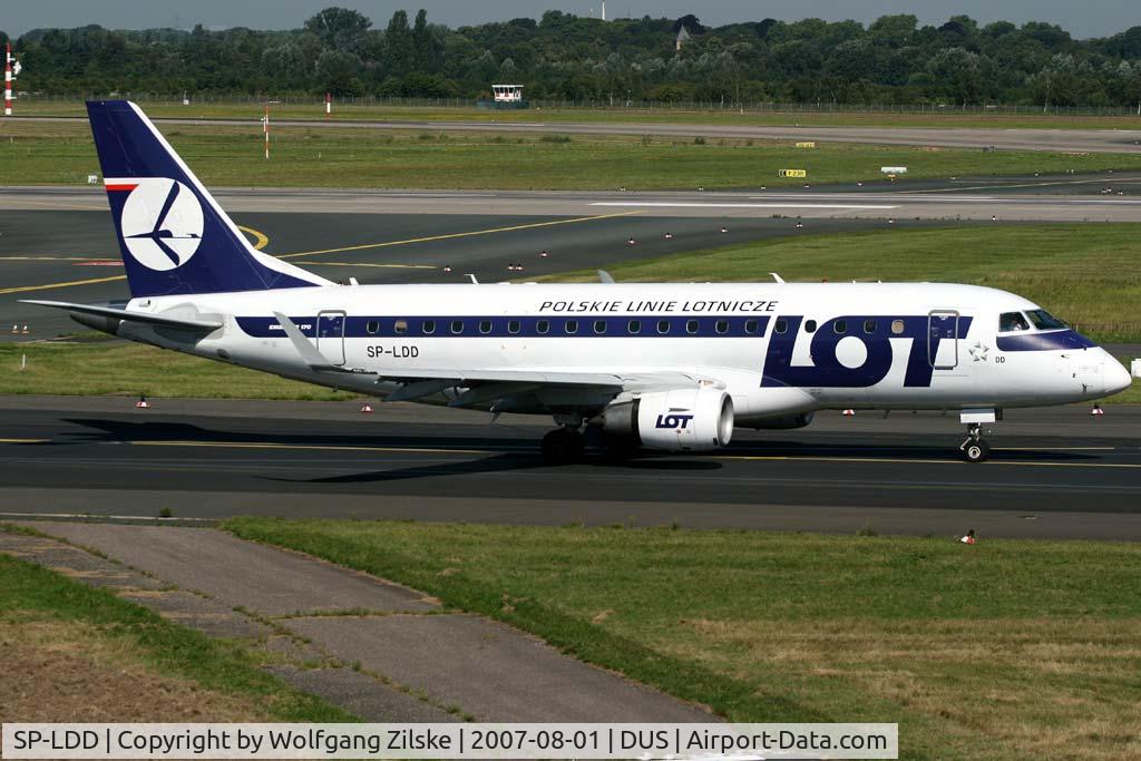 SP-LDD, 2004 Embraer 170ST (ERJ-170-100ST) C/N 17000027, visitor