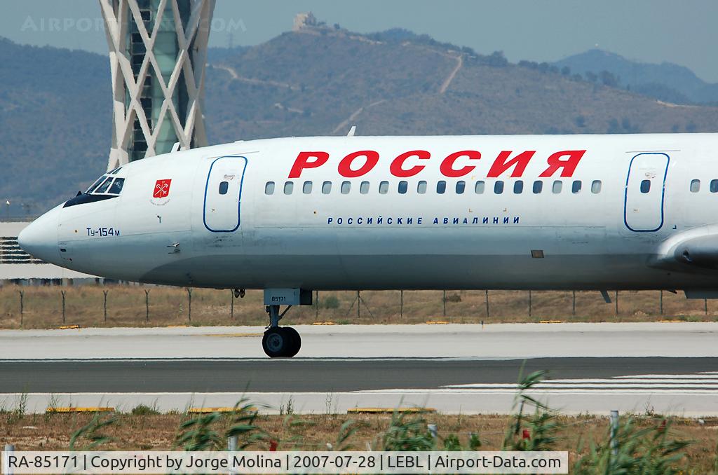 RA-85171, 1984 Tupolev Tu-154M C/N 91A893, Aligned in RWY 25L for take off.