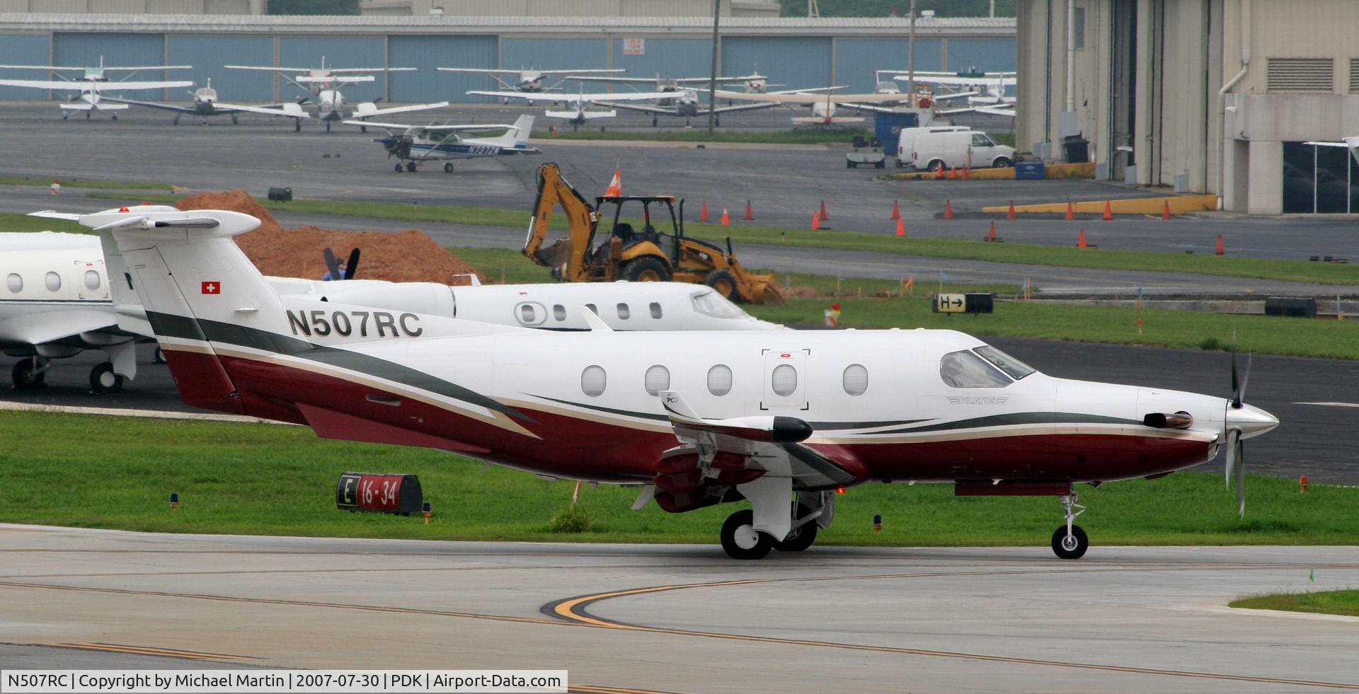 N507RC, 2003 Pilatus PC-12/45 C/N 507, Taxing to Runway 20L