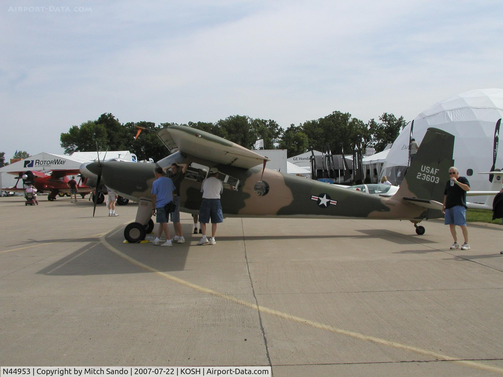 N44953, 1961 Helio H-295/U-10A Super Courier C/N 532, EAA AirVenture 2007.