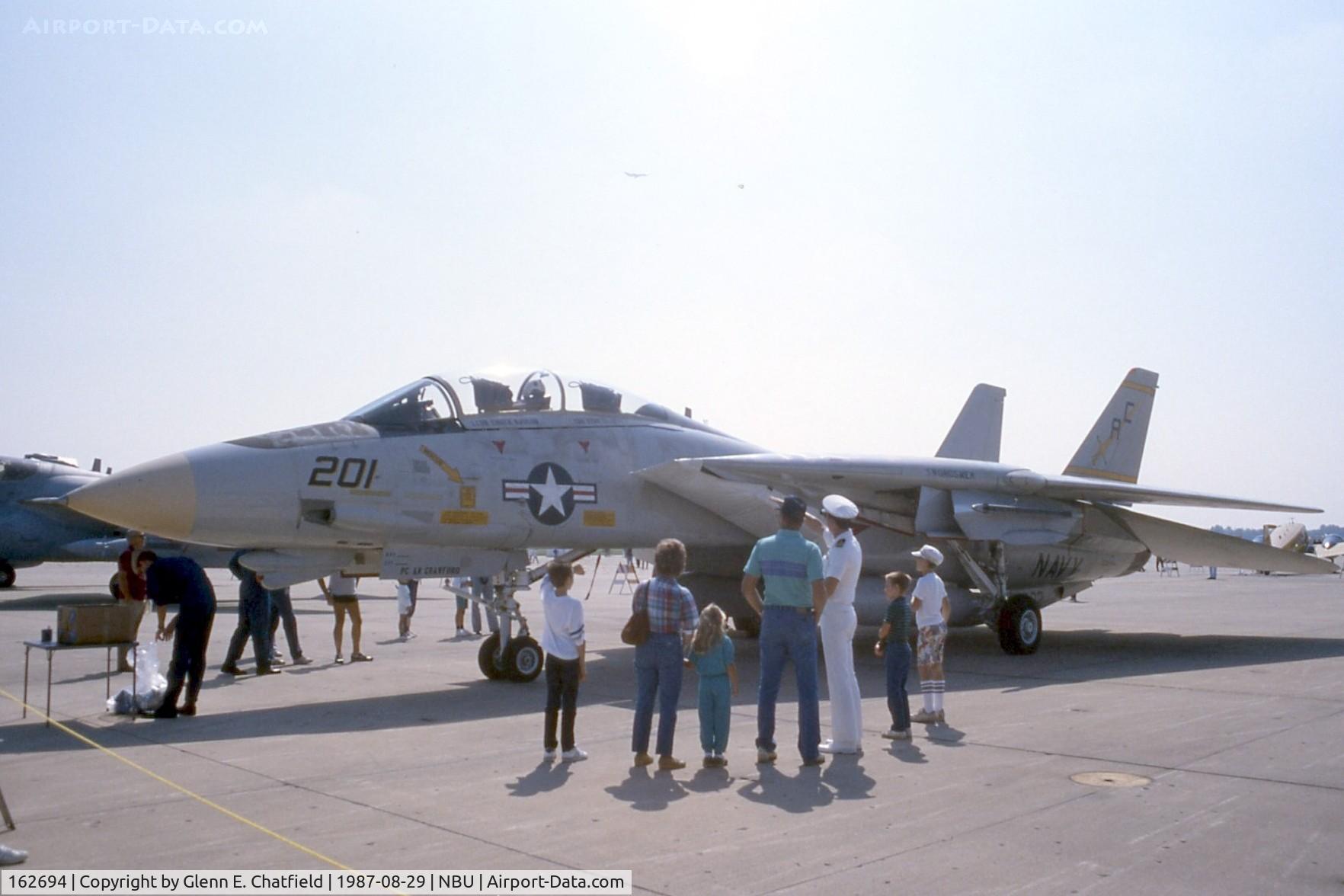 162694, Grumman F-14A-140-GR C/N 540, F-14A at the open house, became F-14B