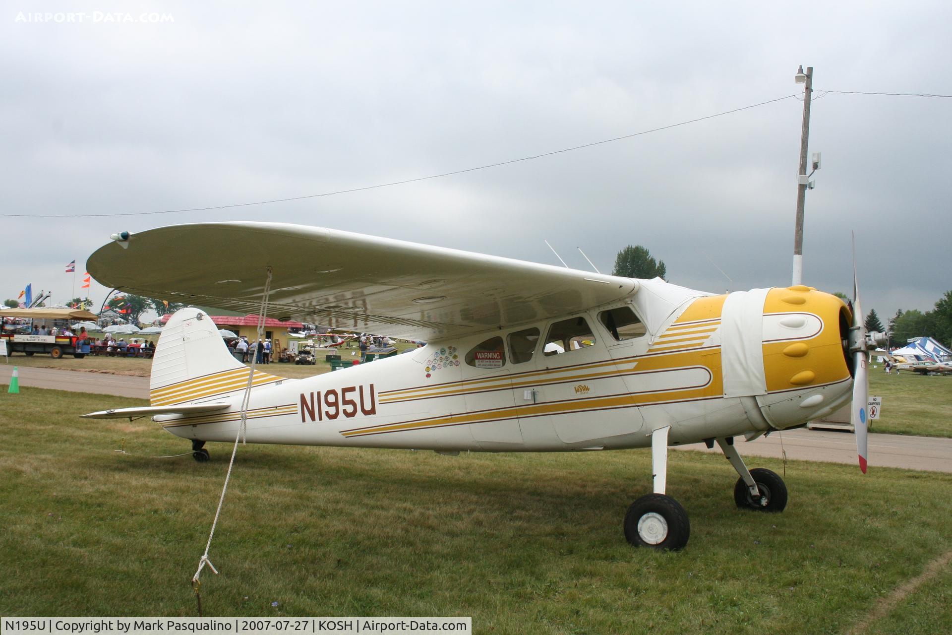 N195U, 1951 Cessna 195B Businessliner C/N 7705, Cessna 195