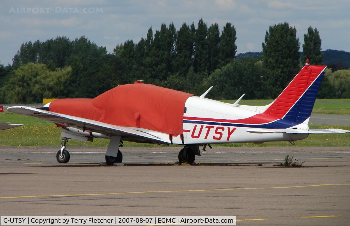 G-UTSY, 1977 Piper PA-28R-201 Cherokee Arrow III C/N 28R-7737052, Pa28r-201