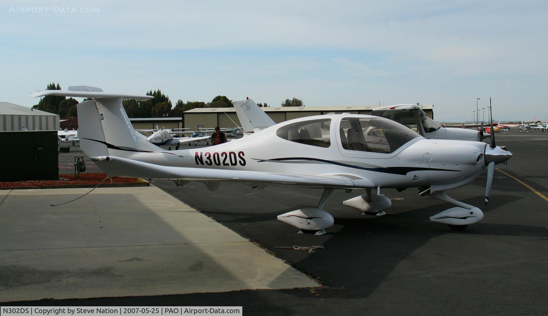 N302DS, 2007 Diamond DA-40 Diamond Star C/N 40.742, 2007 Diamond Aircraft DA 40 @ Palo Alto, CA