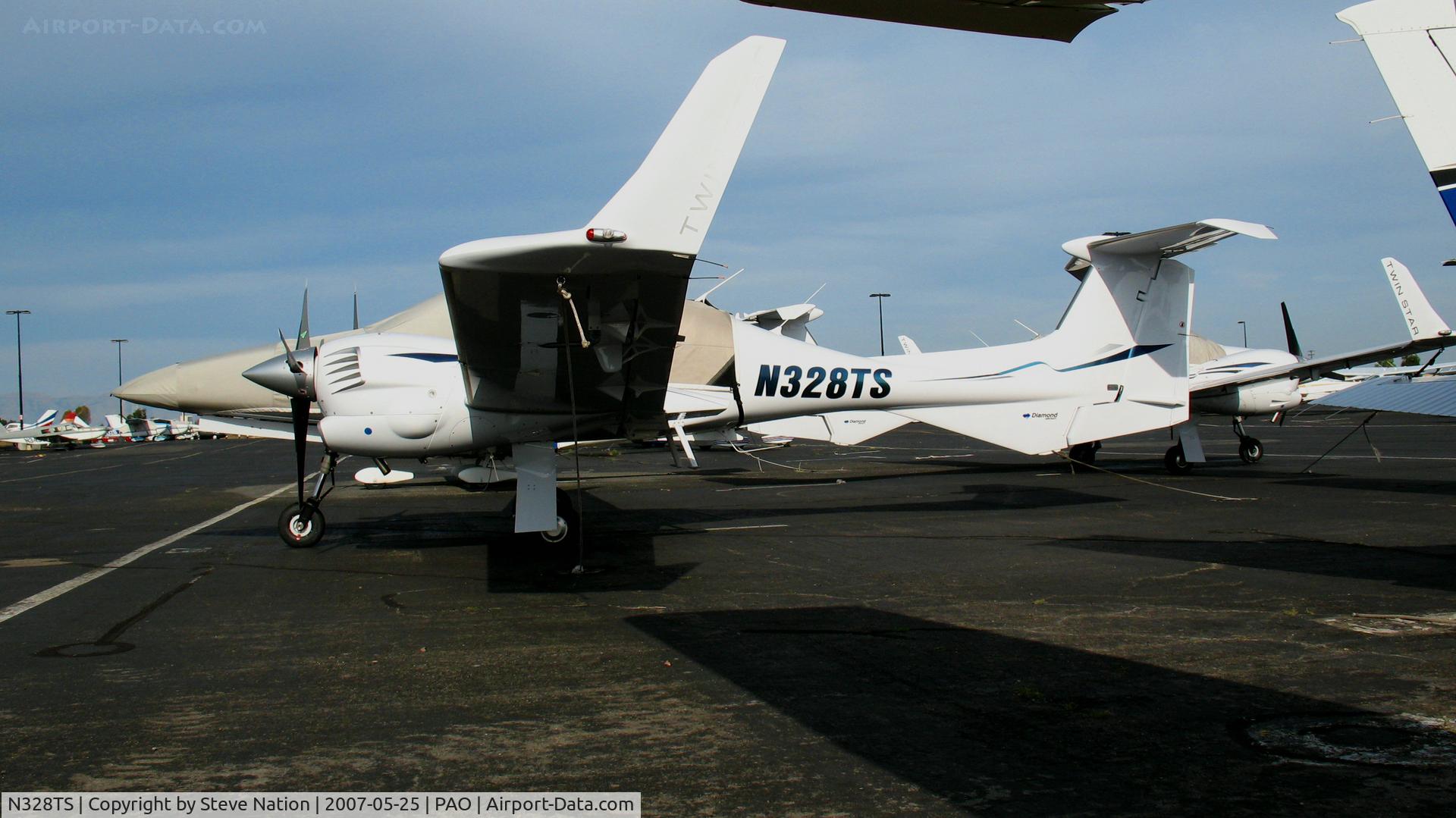 N328TS, 2006 Diamond DA-42 Twin Star C/N 42.AC028, Bay Air LLC 2006 Diamond Aircraft Ind Inc DA 42 @ Palo Alto, CA