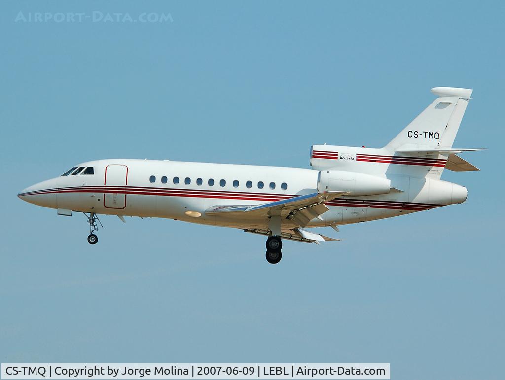 CS-TMQ, 1998 Dassault Falcon 900B C/N 175, On short final to RWY 25R.
