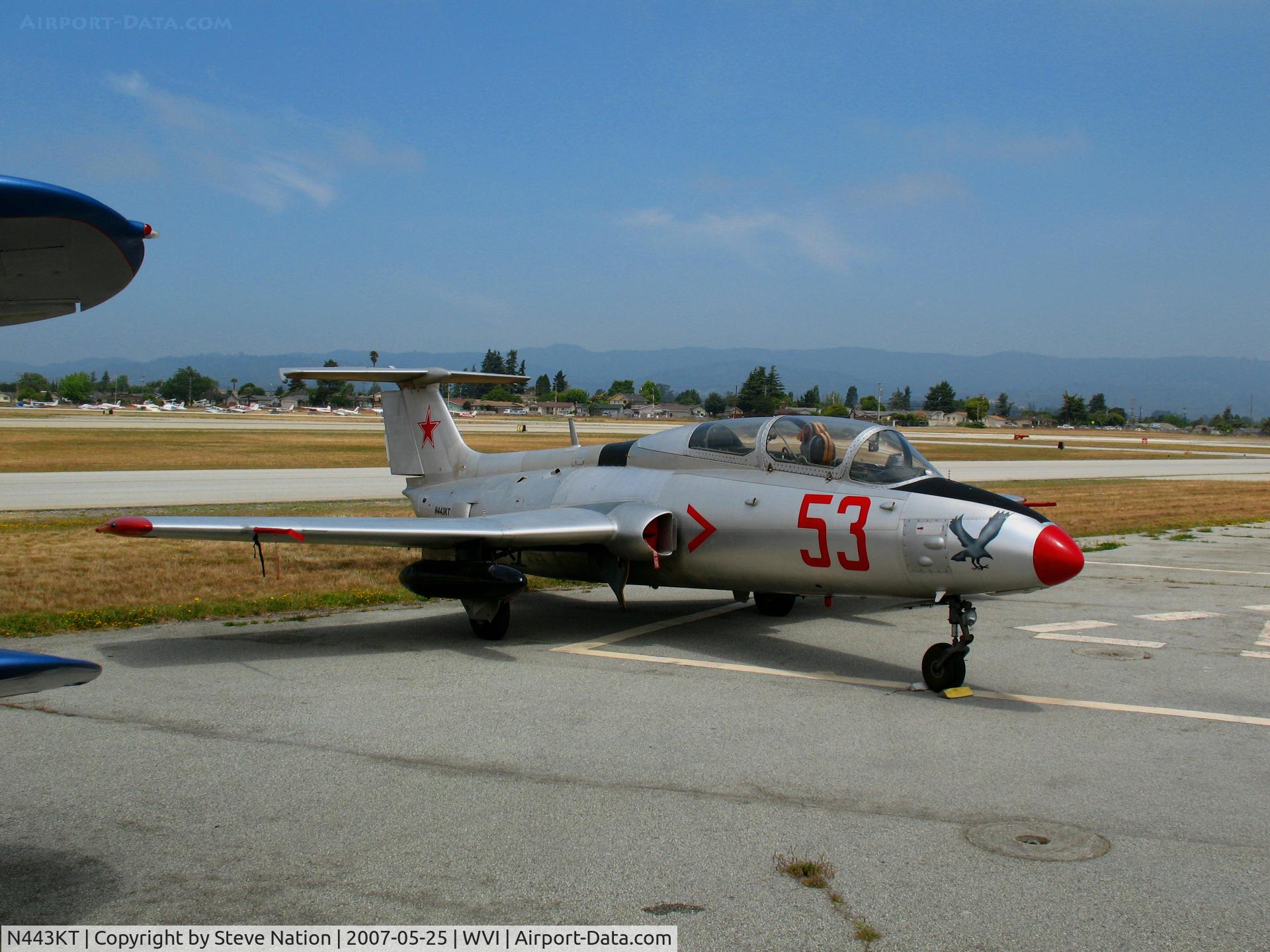 N443KT, 1968 Aero L-29C Delfin C/N 892876, 1968 Aero Vodochody L-29C #53 ready to perform @ Watsonville, CA airshow