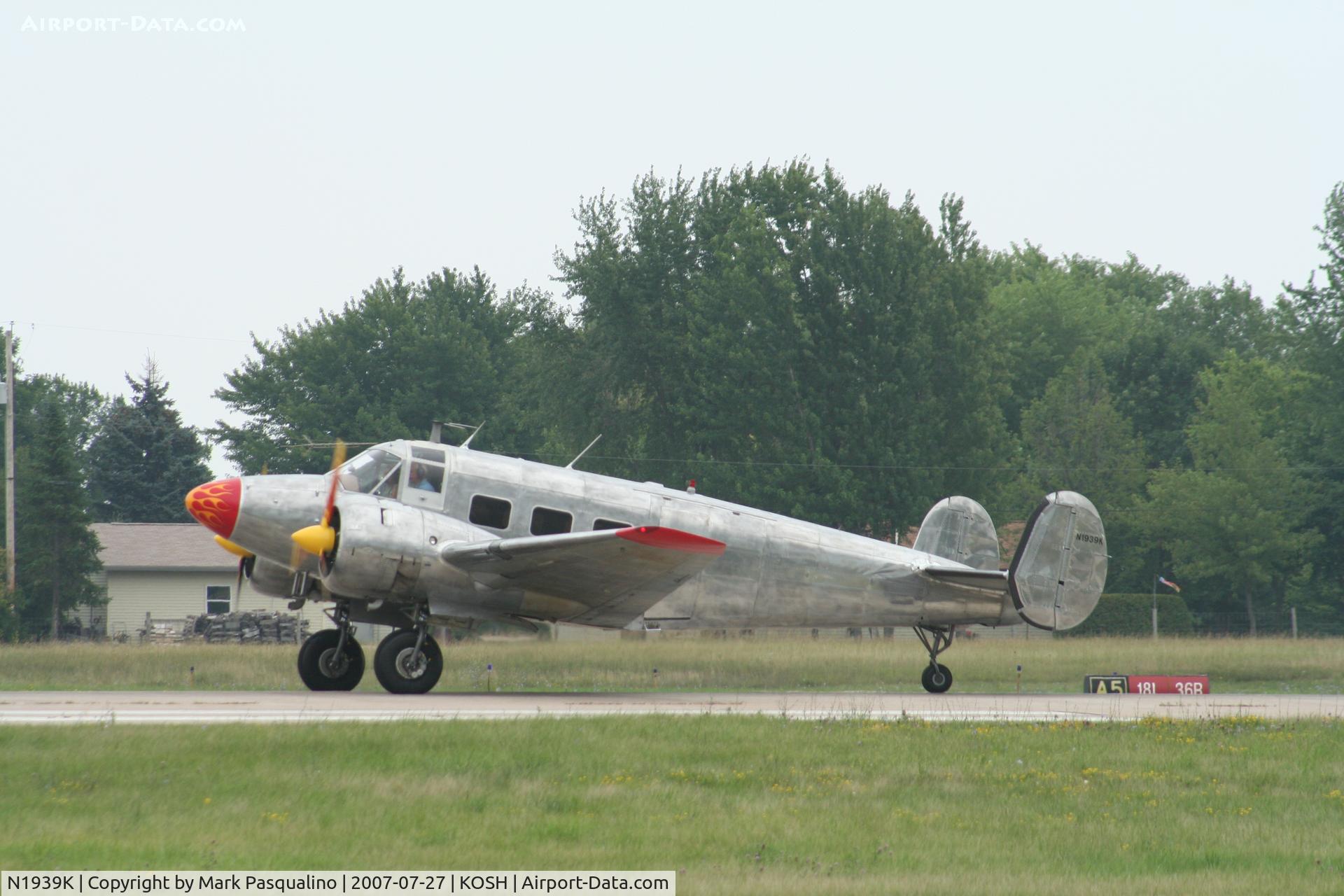 N1939K, 1959 Beech E18S-9700 C/N BA-403, Beech E18S