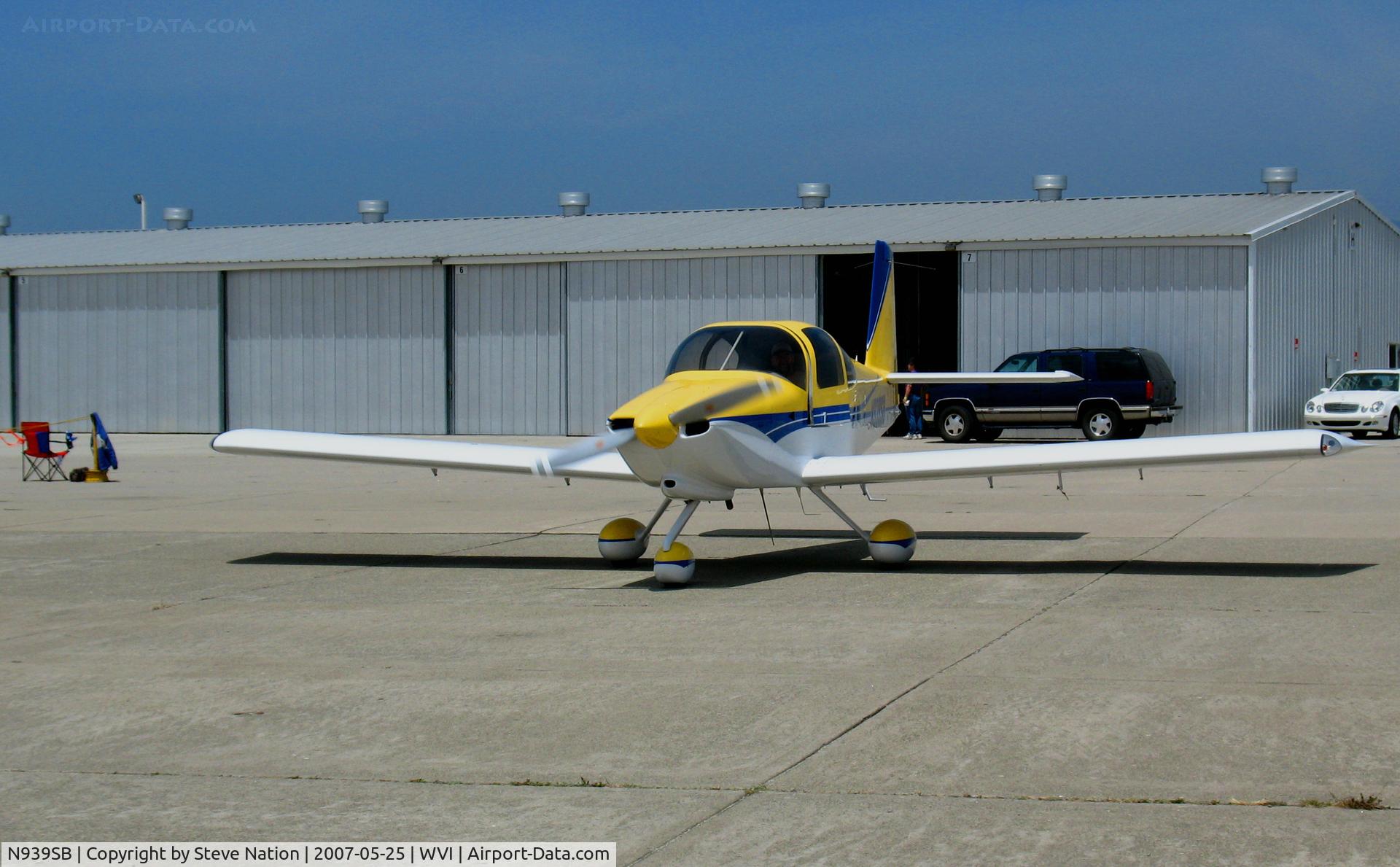 N939SB, Vans RV-10 C/N 40029, Locally-based 2006 Derouchey VANS RV-10 homebuilt @ Watsonville, CA airshow