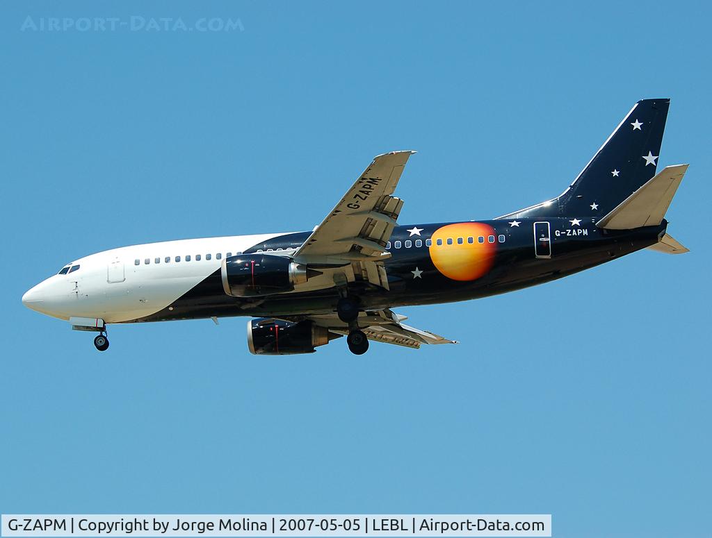 G-ZAPM, 1994 Boeing 737-33A C/N 27285, Approach RWY 25R.