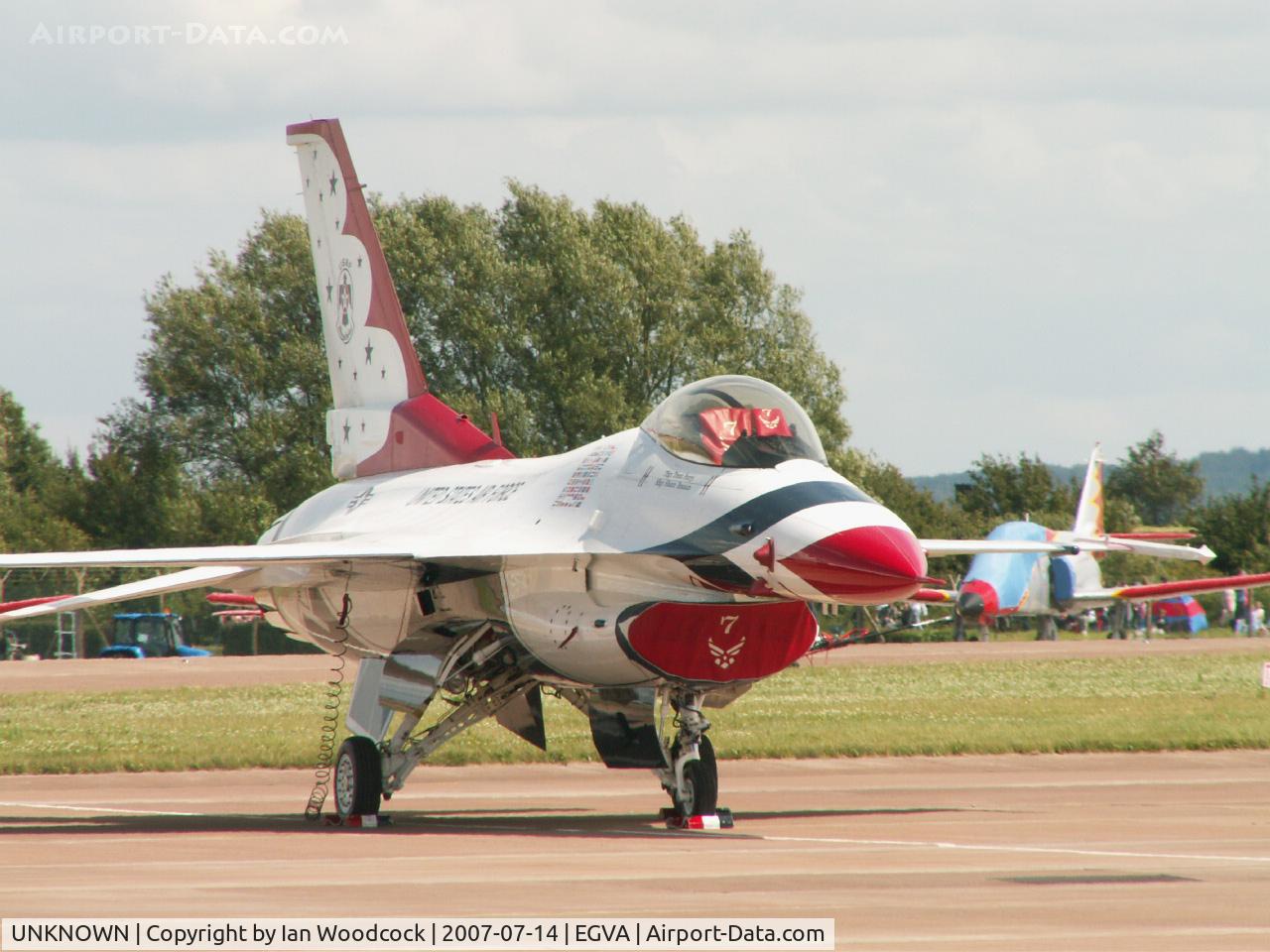 UNKNOWN, , F-16C/Thunderbirds ADS/RIAT Fairford (Thunderbird 7)