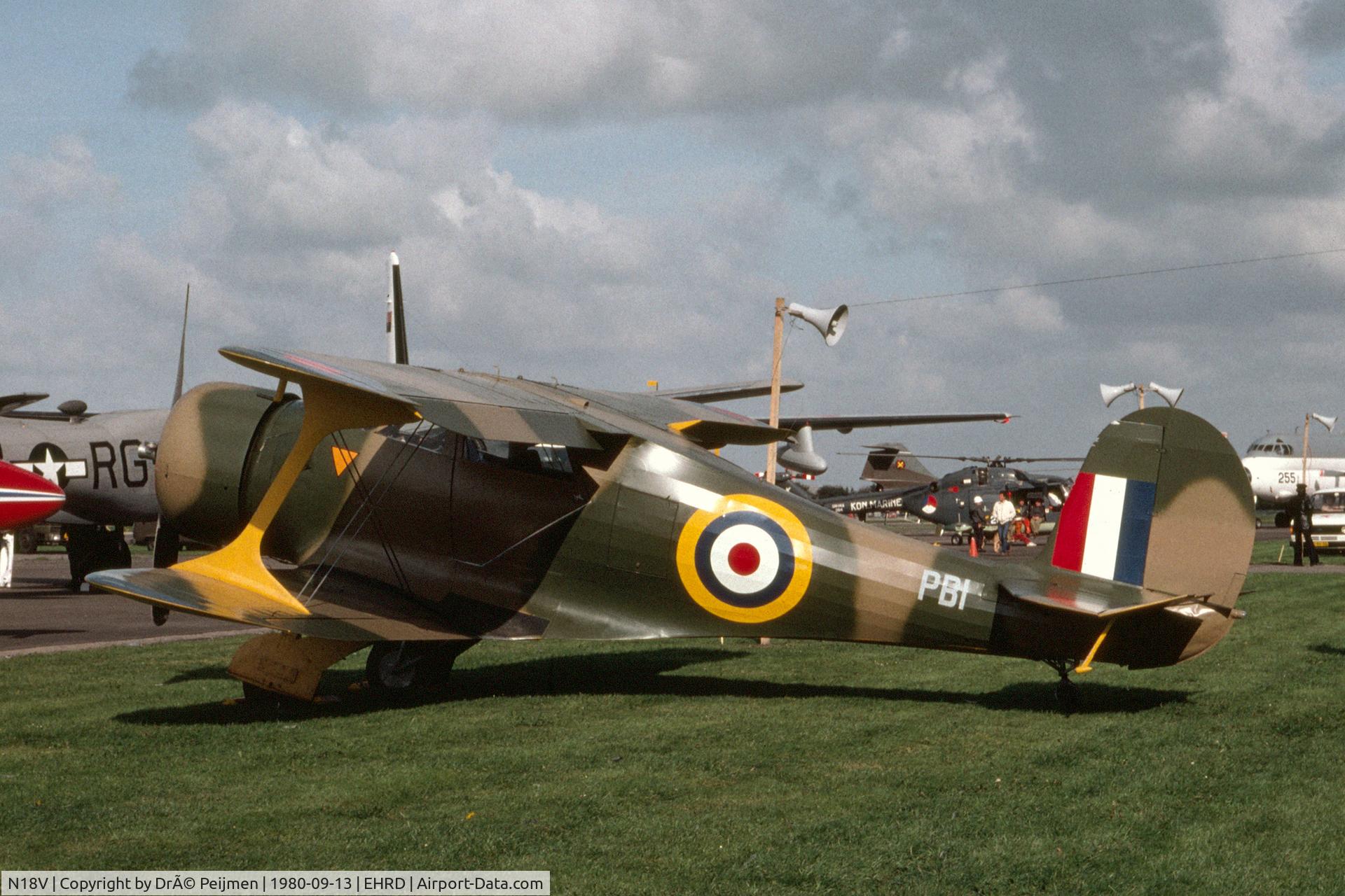 N18V, 1944 Beech D17S Staggerwing C/N 6869, Visitor at the Rotterdam air show, painted as 