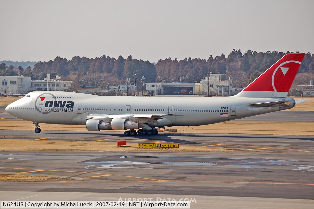 N624US, 1979 Boeing 747-251B C/N 21706, Taxiing to the runway