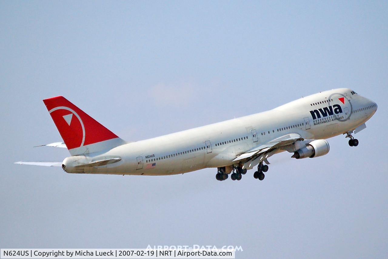 N624US, 1979 Boeing 747-251B C/N 21706, Climbing out of Narita
