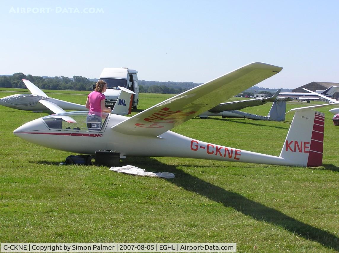 G-CKNE, 1978 Schempp-Hirth Standard Cirrus 75 VTC C/N 199, Std Cirrus taking part in competition at Lasham
