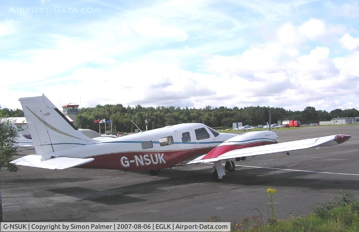 G-NSUK, 2002 Piper PA-34-220T Seneca V C/N 34-49256, Seneca V parked at Blackbushe