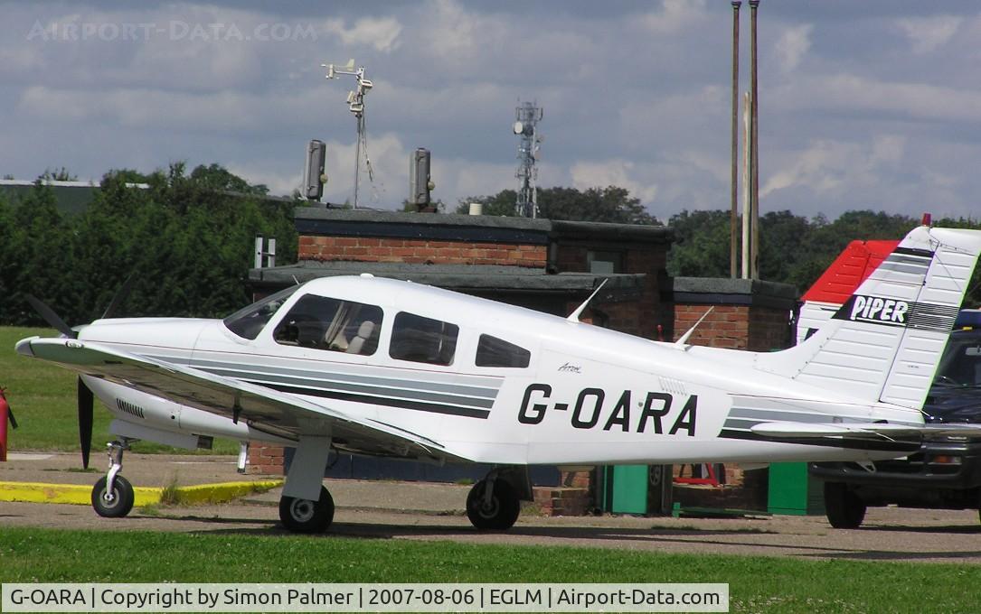 G-OARA, 1988 Piper PA-28R-201 Cherokee Arrow III C/N 2837002, PA-28 refuelling at White Waltham