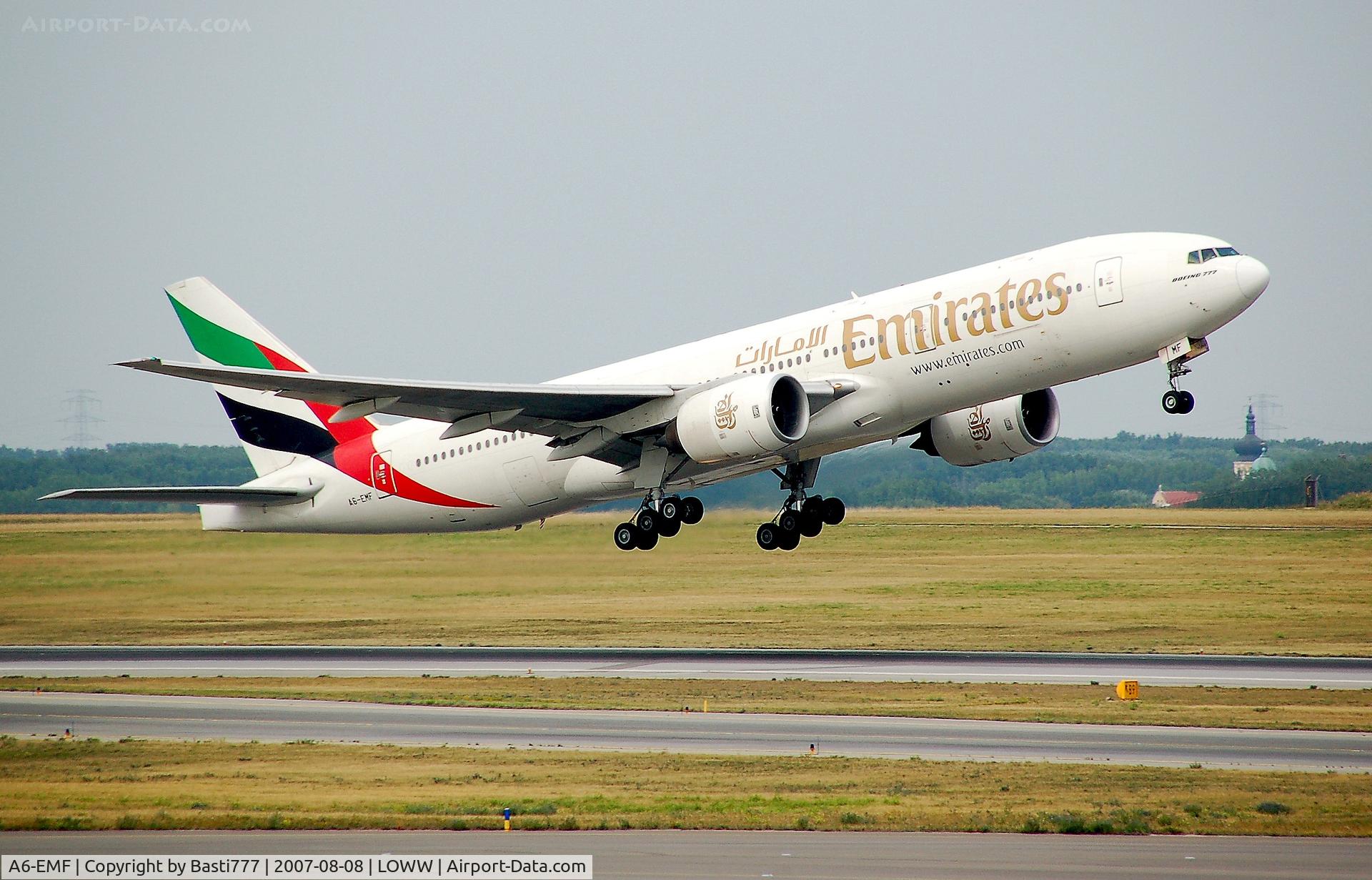 A6-EMF, 1996 Boeing 777-21H C/N 27249, Emirates starts in Vienna to Dubai