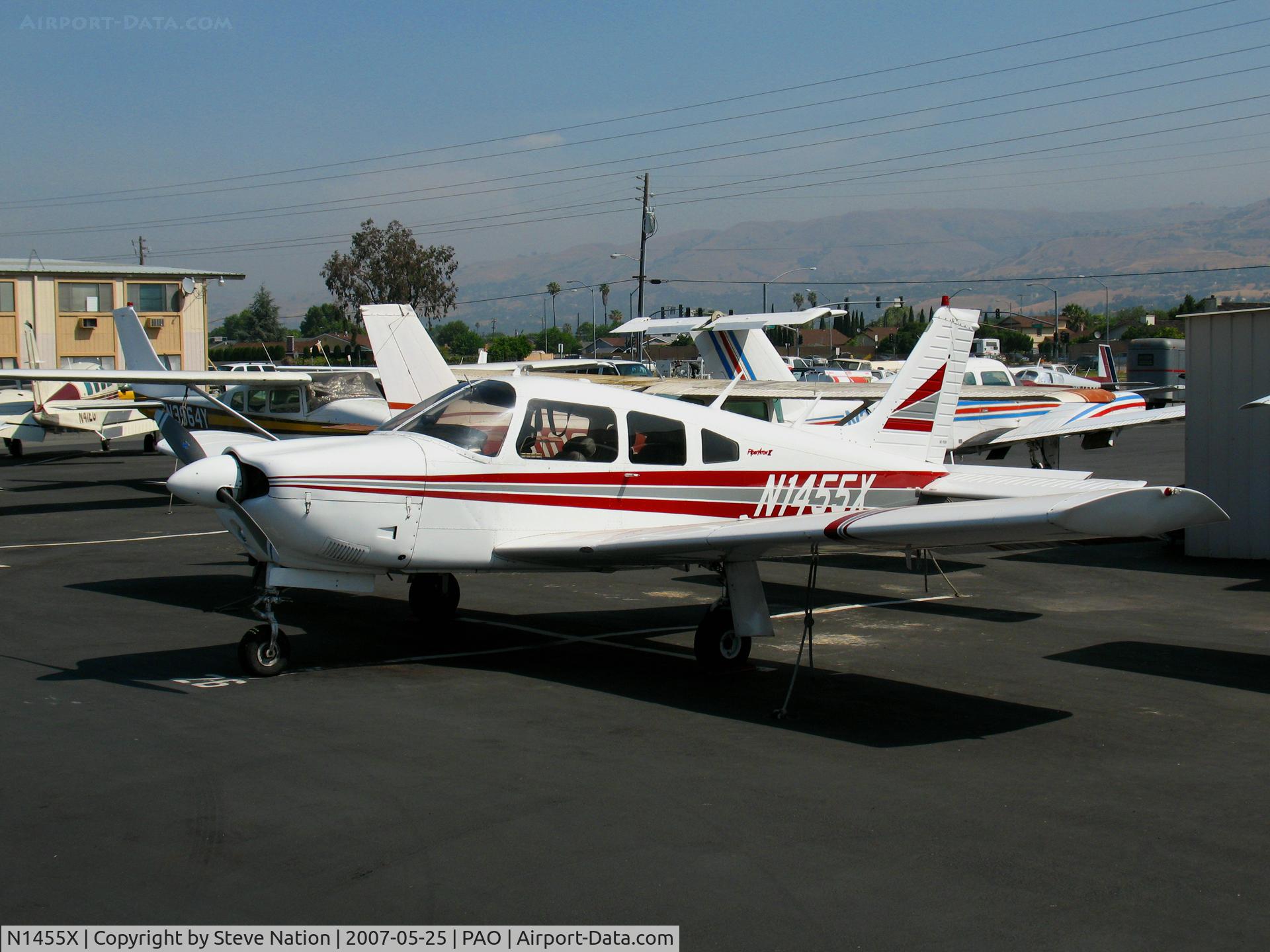 N1455X, 1975 Piper PA-28R-200 Cherokee Arrow C/N 28R-7535285, 1975 Piper PA-28R-200 @ Palo Alto, CA