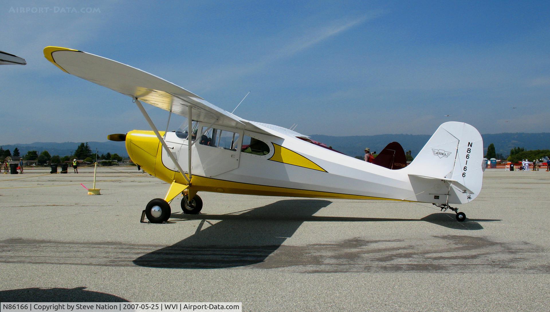 N86166, 1946 Aeronca 11AC Chief C/N 11AC-595, Sharp looking 1946 Aeronca 11AC @ Watsonville, CA airshow