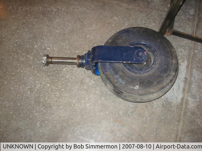UNKNOWN, , Will use the Piper nose gear off of N29701.