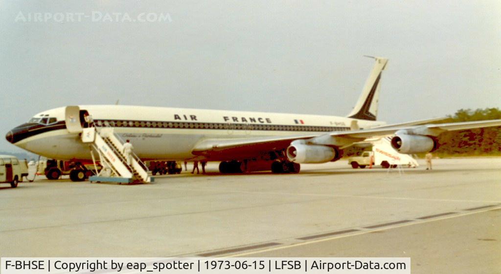 F-BHSE, 1960 Boeing 707-328B C/N 17617, stored at Paris/CDG at 1978