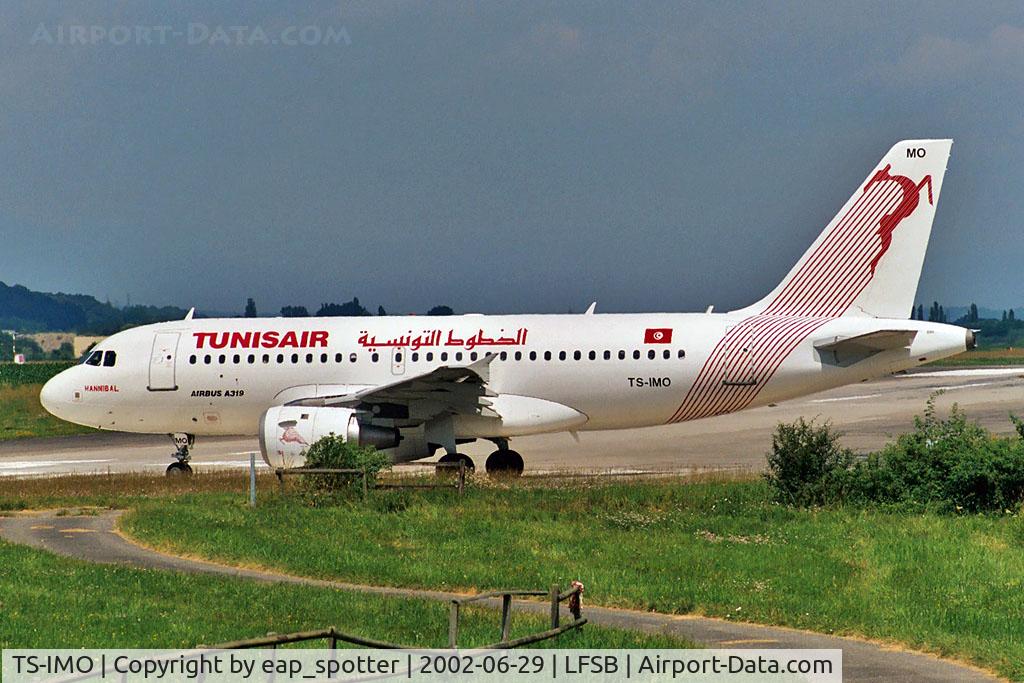 TS-IMO, 2001 Airbus A319-114 C/N 1479, Departing on runway 34