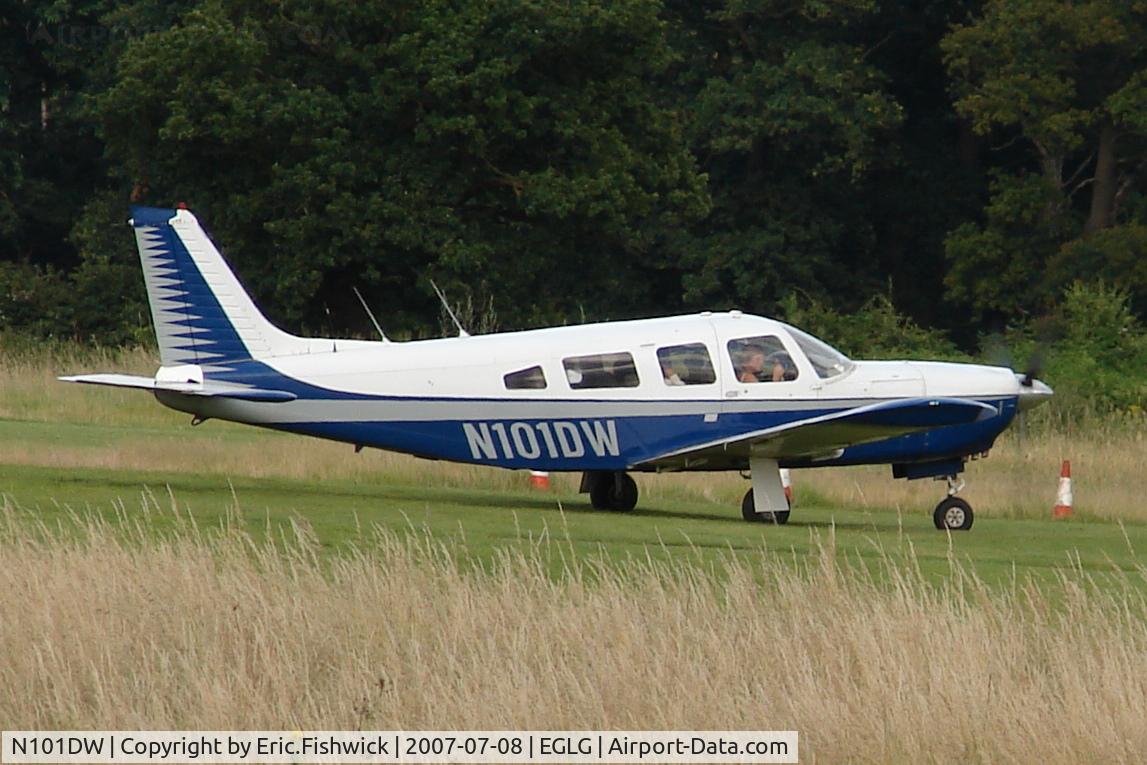 N101DW, 1976 Piper PA-32R-300 Cherokee Lance C/N 32R-7680399, 2. N101DW at Panshanger
