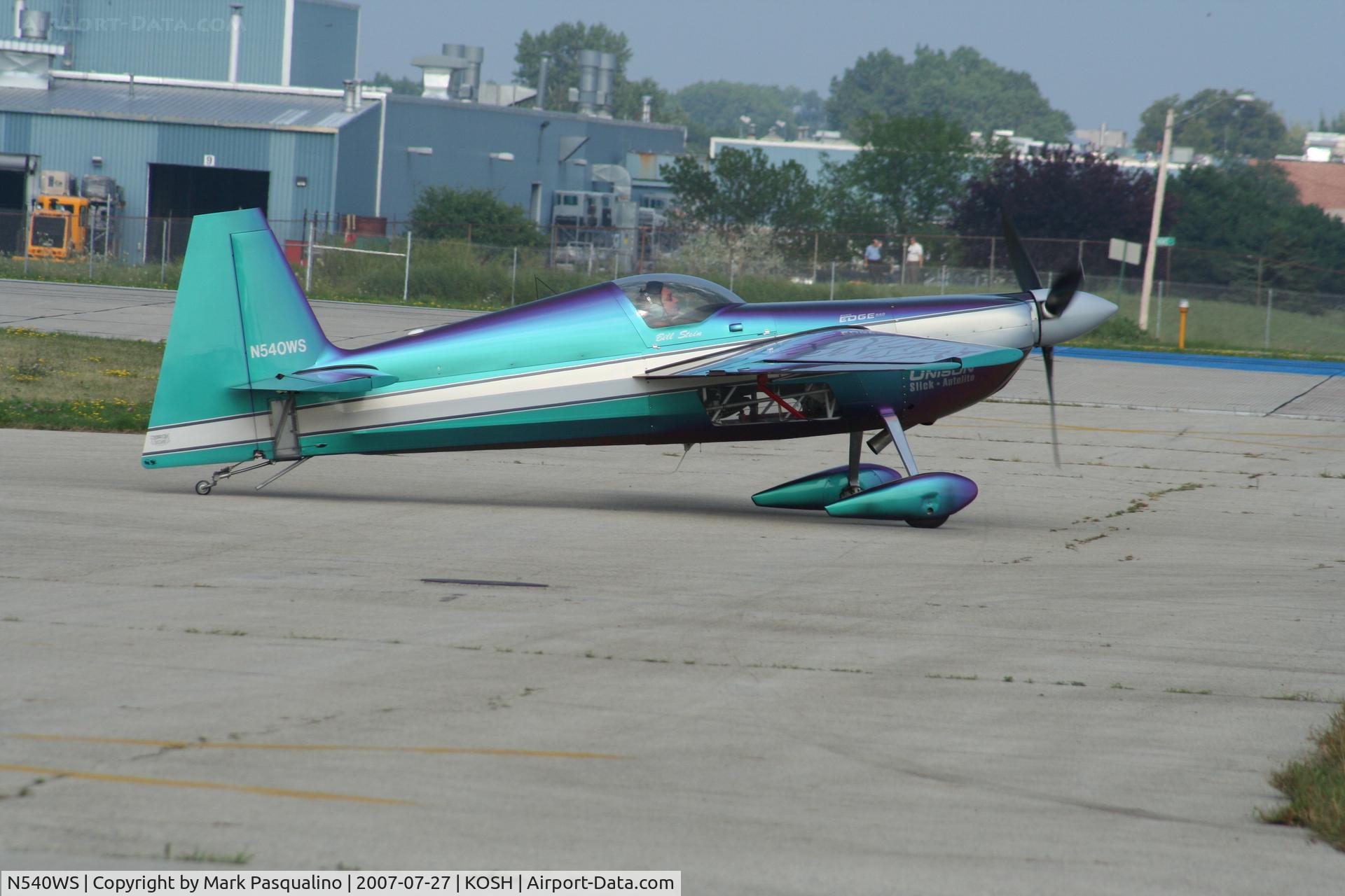 N540WS, 2002 Zivko Edge 540 C/N 0032, Edge 540