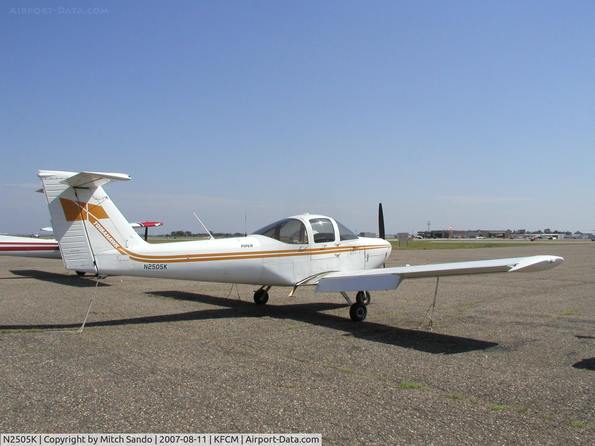 N2505K, 1979 Piper PA-38-112 Tomahawk C/N 38-79A0669, Parked at the Thunderbird Ramp at Flying Cloud.