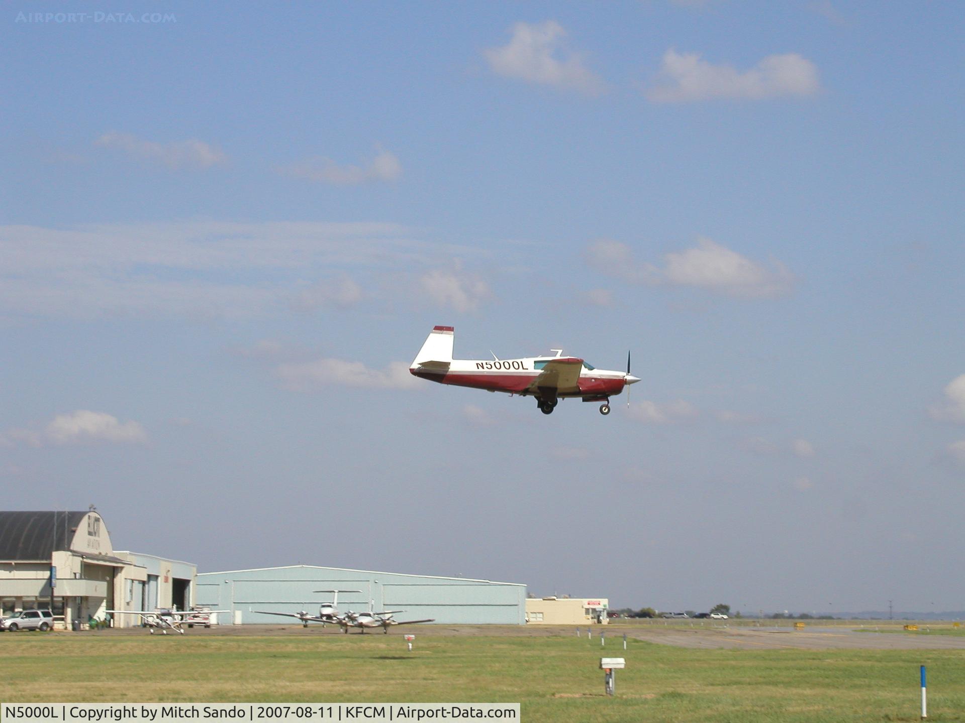 N5000L, 1968 Mooney M20F Executive C/N 690017, Landing Runway 18.