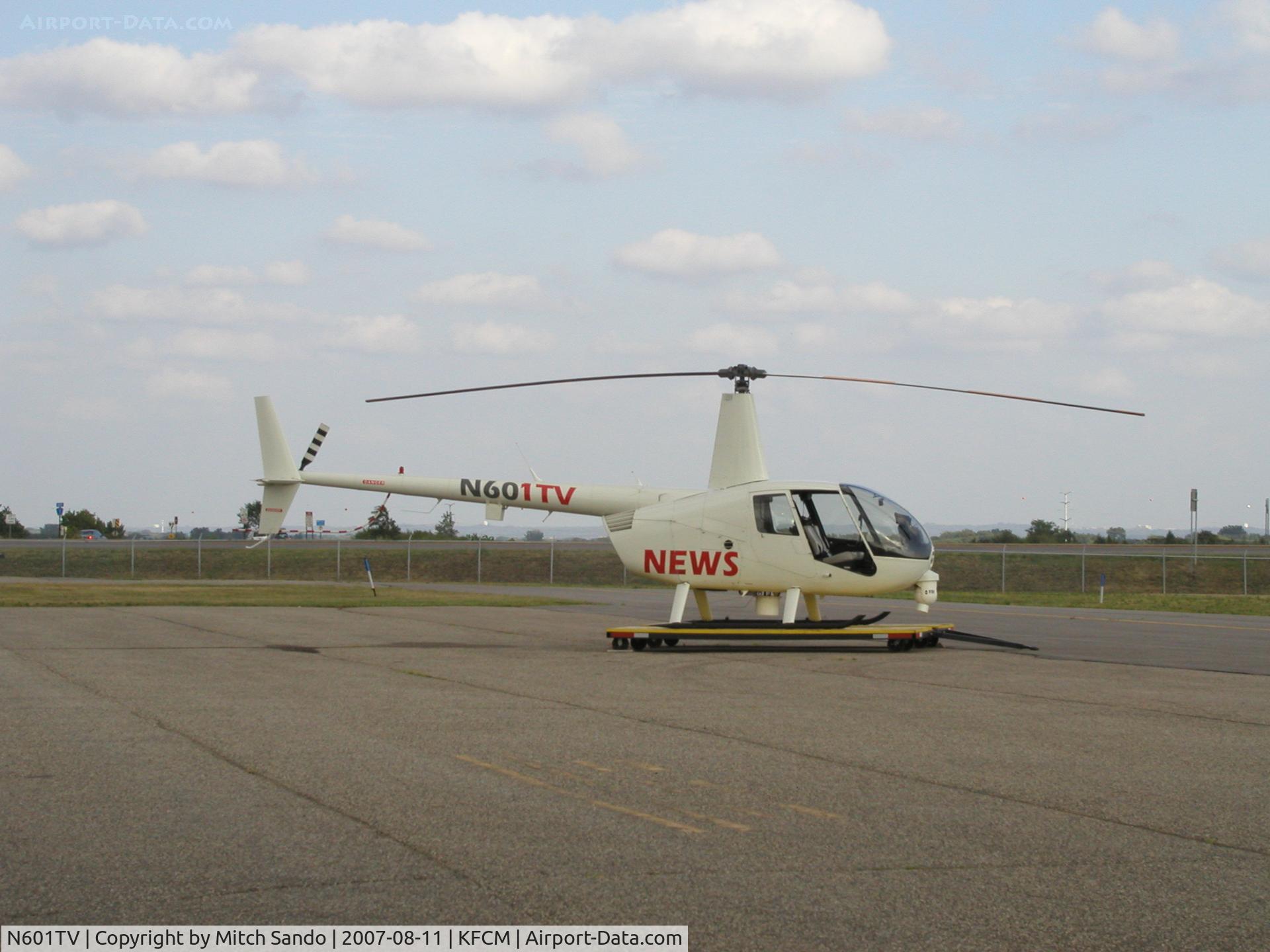 N601TV, 2000 Robinson R44 C/N 0836, KMSP Fox 9 News Helicopter (I'm guessing this is their back up because their main helo hit an eagle a couple months ago and it dropped right in the reporter's lap!)