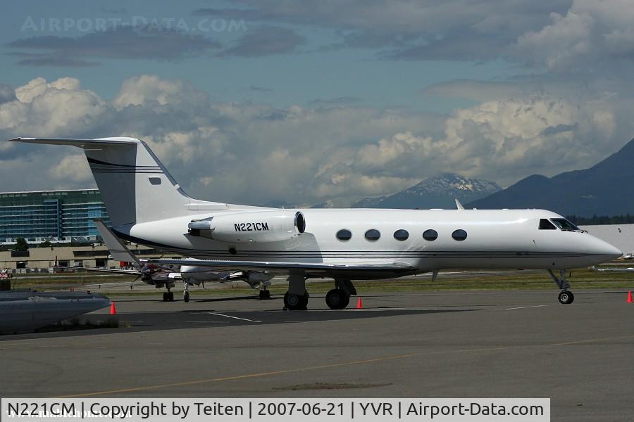N221CM, 1982 Gulfstream Aerospace G-1159A Gulfstream III C/N 343, Seen in the Business area of Vancouver International