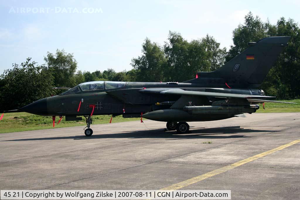 45 21, Panavia Tornado IDS C/N 554/GS169/4221, visitor