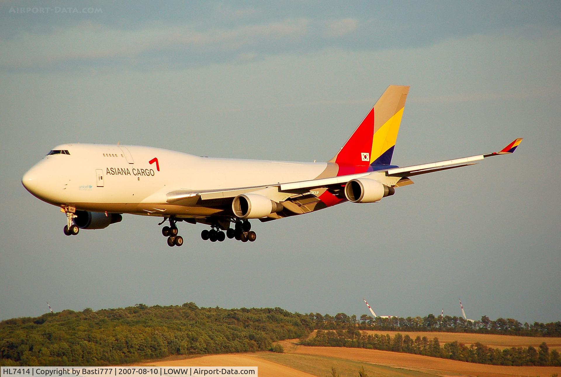 HL7414, 1991 Boeing 747-48EM(BDSF) C/N 25452, Asiana cargo in a new livery