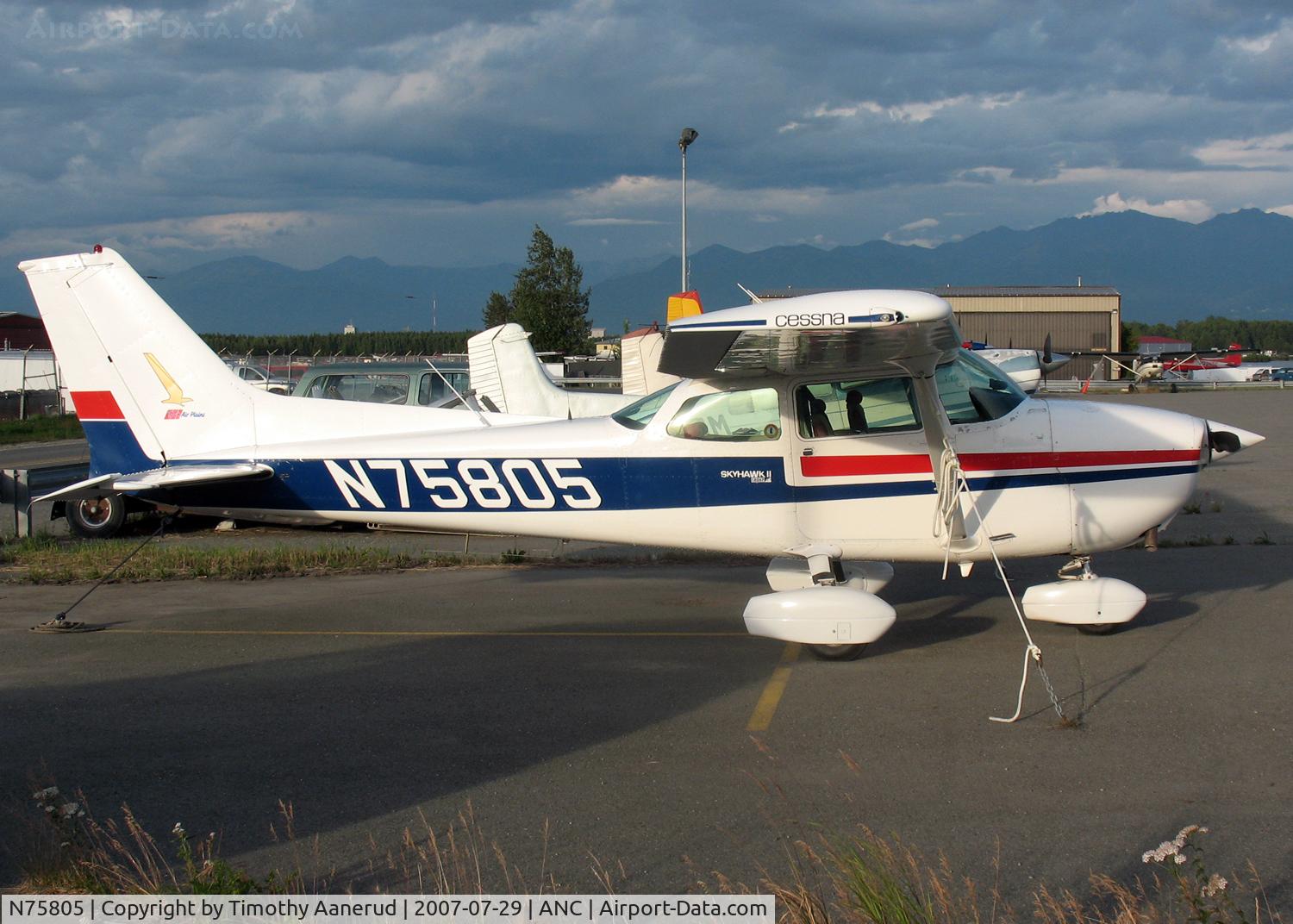 N75805, 1976 Cessna 172N C/N 17267964, General Aviation Parking area at Anchorage International