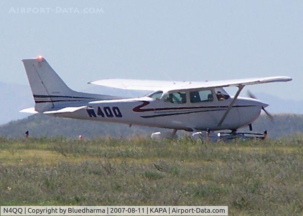 N4QQ, 1979 Cessna 172N C/N 17272542, prep for touch and go 17L