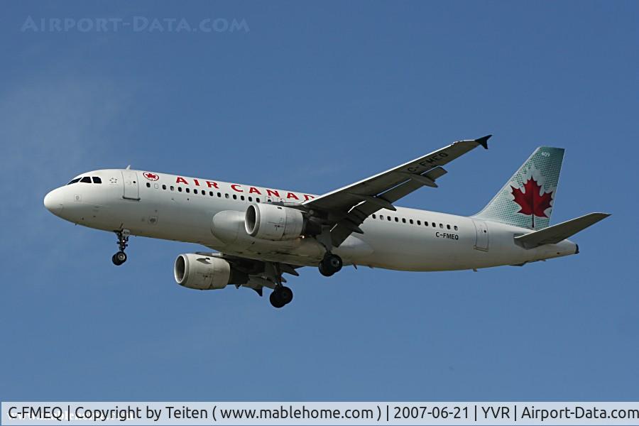 C-FMEQ, 1992 Airbus A320-211 C/N 302, C-FMEQ landing on 26R