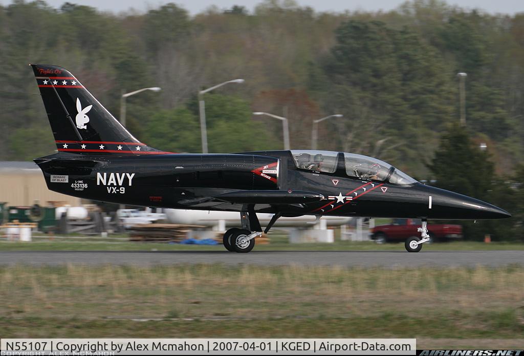 N55107, 1984 Aero L-39C Albatros C/N 433136, Landing at Georgtown Delaware